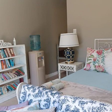 פורט אליזבת' Toscana Cottage חדר תמונה